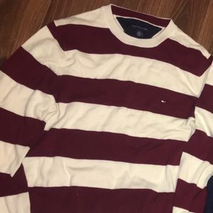 Tommy Hilfiger sweater